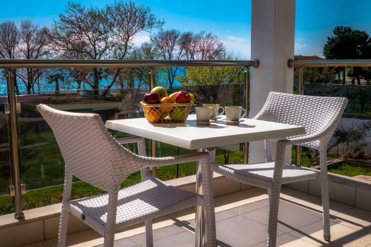 Elia Apartments - Nea Triglia Beach Néa Plája Kültér fotó